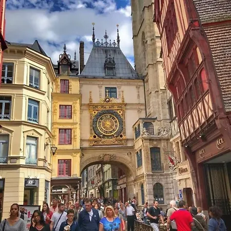 N1 Hypercentre Rue Saint Nicolas *